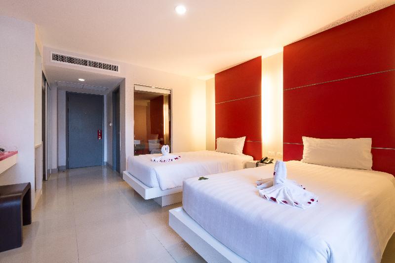 Alfresco Phuket Hotel Patong Buitenkant foto